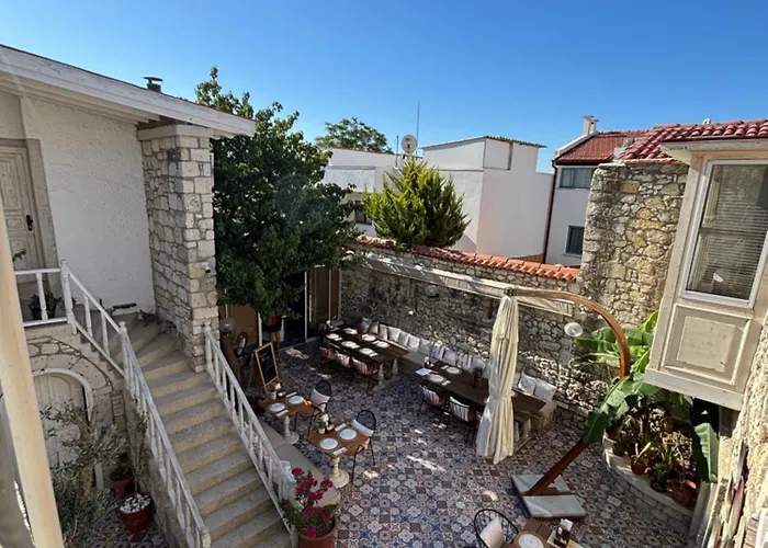 Morisiavlualacati Hotel Alaçatı